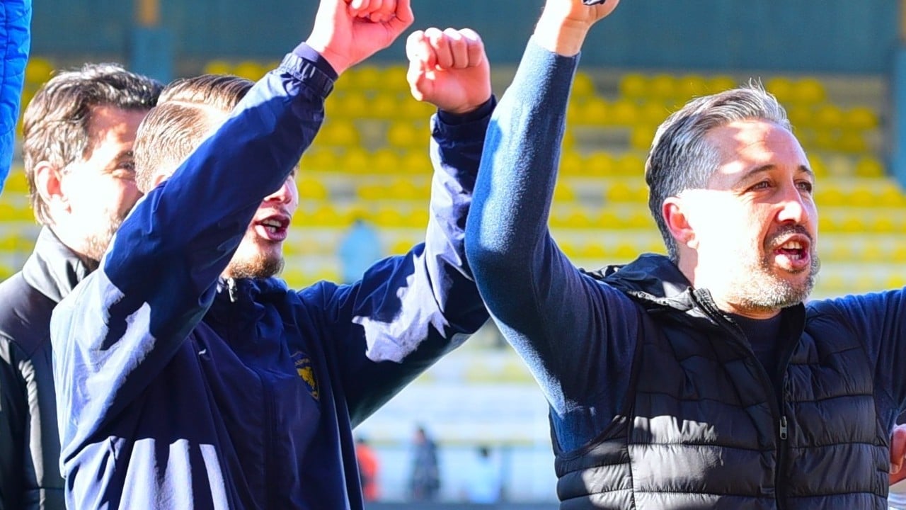 bucaspor-1928de-ayrilik-tuna-uzumcu-gorevini-birakti-h1740410309-dd90a5.jpg